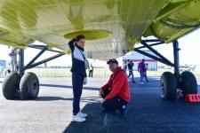 Агентство "Тюменская линия" проводит трансляцию авиашоу "В гостях у ЮТэйр"