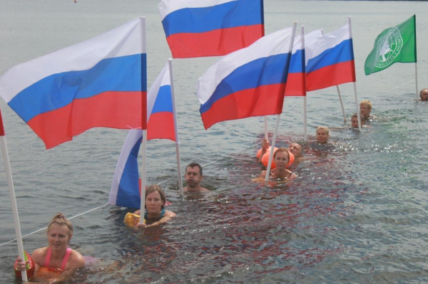 Тобольские "моржи" проплывут по Иртышу 36 км 