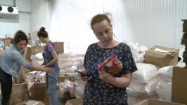 Две фуры с гуманитарной помощью отправились из Тюмени в Краснодон