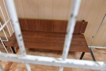 Бывшего главу управы Калининского округа в Тюмени отправили под домашний арест