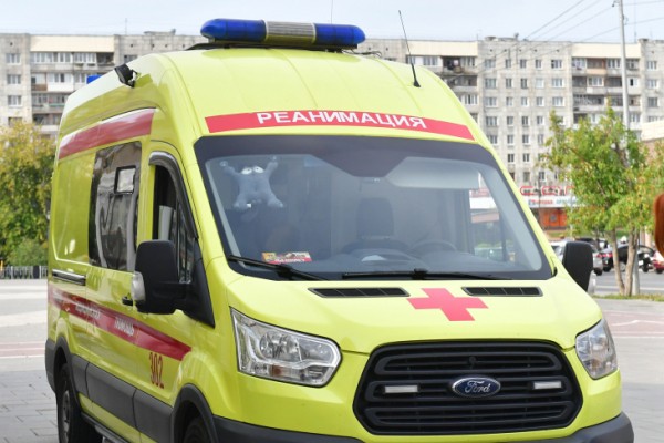 На предприятии в Тюмени работника затянуло между трубой и роликовой опорой На предприятии в Тюмени работника затянуло между трубой и роликовой опорой