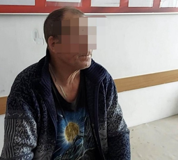 Житель Тюменской области пытался скрыться и душил полицейского Житель Тюменской области пытался скрыться и душил полицейского