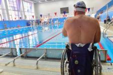 Фотогалерея: в тюменской "Олимпии" соревнуются пловцы с овз