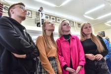 Фотогалерея: в Тюмени открылась выставка художника Юрия Бычкова