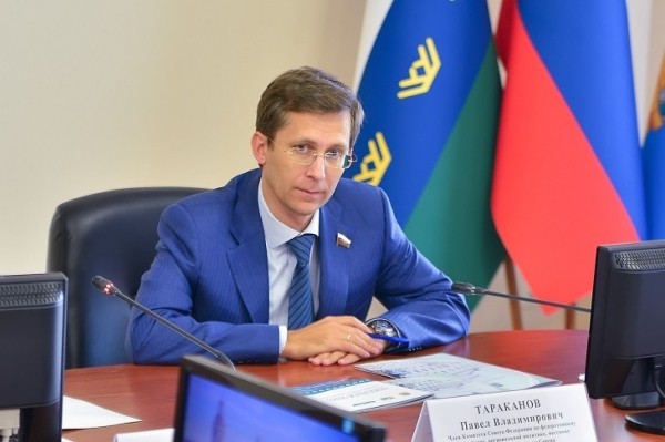 Тюменский сенатор Павел Тараканов отложил поездку в ЛНР из-за болезни