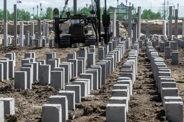 В Тюмени построят надземный пешеходный переход с лифтами на  Авторемонтной в 2023 году