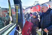 В Тюмень из Краснодона доставили на лечение 19  пациентов с тяжелыми заболеваниями