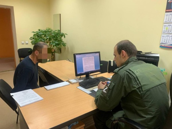 Обвиняемый в убийстве дочери и в покушении на убийство сожительницы тюменец заключен под стражу на два месяца