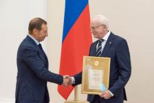 Реализовать по одному инвестпроекту предложил участникам ТПП Тюменской области Александр Моор