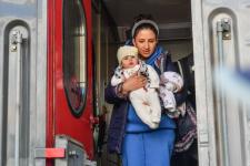 В Тюмень из Краснодона доставили на лечение 19  пациентов с тяжелыми заболеваниями