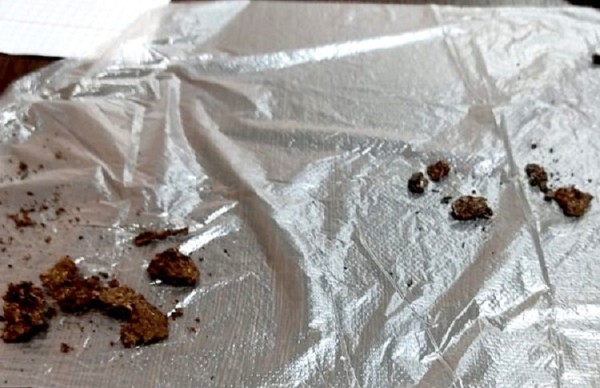 Наркотики, спрятанные в чай, пытались передать в тюменскую колонию