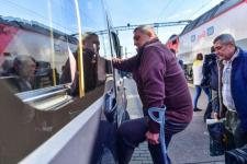 В Тюмень из Краснодона доставили на лечение 19  пациентов с тяжелыми заболеваниями