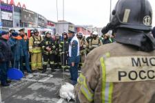 Поднимали квадроцикл и тянули КамАЗ: в Тюмени провели первый турнир "Сильнейший пожарный: Кубок огня"