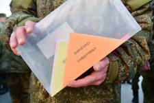 В Тюмени торжественно проводили первые подразделения мобилизованных