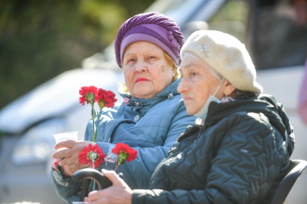 Александр Моор: старшее поколение – наши лучшие наставники на жизненном пути