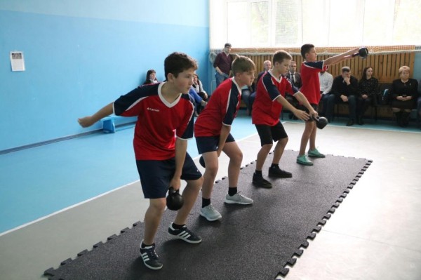 Гиревики разных возрастов сойдутся на чемпионате и первенстве в Тюмени