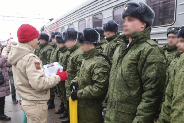Добровольцев-участников СВО приравняли к ветеранам боевых действий