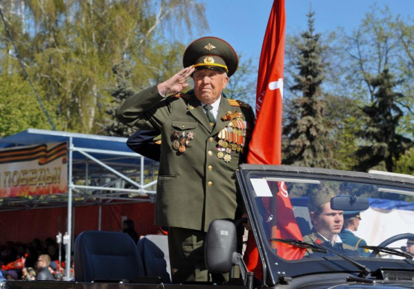 101 год отмечает тюменский участник Парада Победы на Красной площади 24 июня 1945 года
