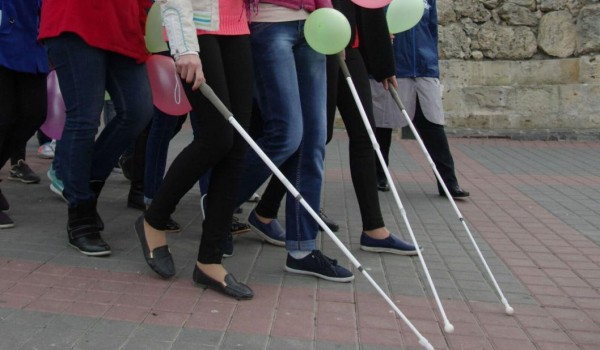 В Тюмени помогают с социальной адаптацией незрячим детям