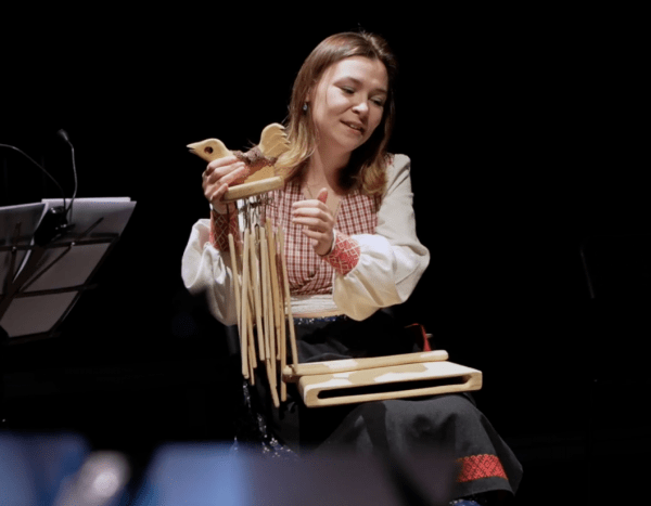 Александр Моор рассказал о театральном проекте "Кто ты и откуда?"