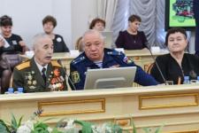 Александр Моор отметил особый вклад Тюменского областного совета ветеранов войны и труда