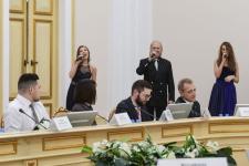 Александр Моор поздравил победителей и призеров двух Национальных чемпионатов профмастерства