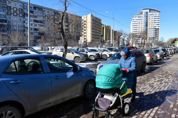 500 тюменок в декрете обучились новым профессиям