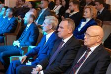 Отраслевые награды вручили профессионалам "Запсибгазпрома" в Тюмени