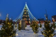 Сказочный ледовый лес с богатырями и заячьей семьей откроют в Тюмени 