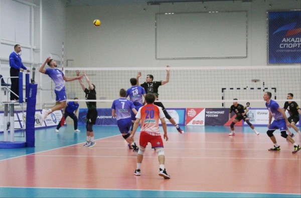Тюменские волейболисты примут гостей из Барнаула
