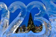 Сказочный ледовый лес с богатырями и заячьей семьей откроют в Тюмени 