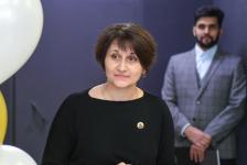 Кофе, книги, музыка, кино: в Тюмени открыли креативное пространство в библиотеке Кофе, книги, музыка, кино: в Тюмени открыли креативное пространство в библиотеке