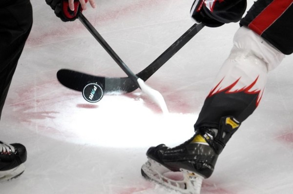 Хоккейную команду из сотрудников МЧС создали в Тюмени