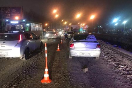 Пьяный водитель без прав устроил массовое ДТП в Тюмени