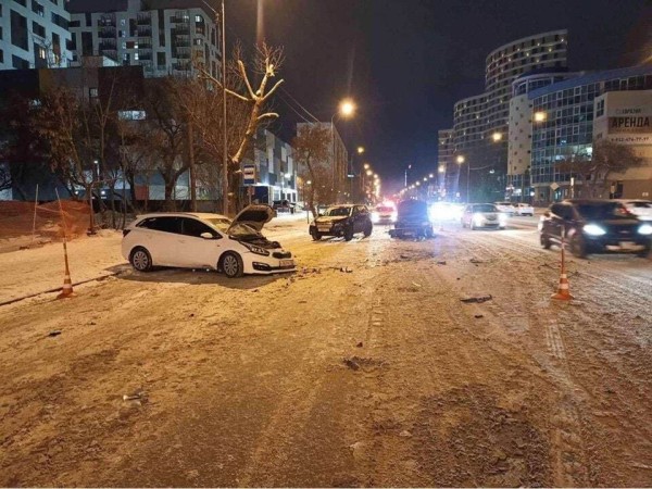 Виновника ДТП на улице Профсоюзной в Тюмени задержали