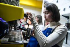 Кофе, книги, музыка, кино: в Тюмени открыли креативное пространство в библиотеке Кофе, книги, музыка, кино: в Тюмени открыли креативное пространство в библиотеке