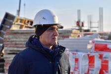 Для строительства школы на 1100 мест в поселке Московский подрядчик закупил бетонный завод