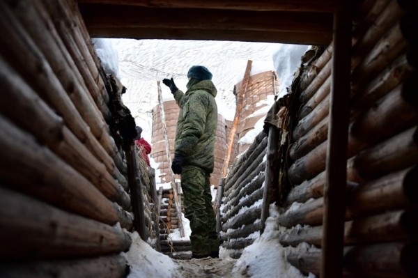 Александр Моор поздравил военных инженеров с профессиональным праздником Александр Моор поздравил военных инженеров с профессиональным праздником