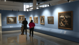 Экскурсии по выставке "Шедевры художественной коллекции" пользуются популярностью у тюменцев