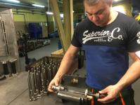 Тюменский завод "Стеклотех" полностью закрывает в УФО потребности в стеклотаре 