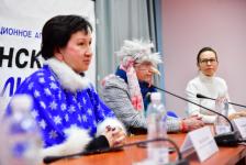 Около 800 подарков получили дети и пенсионеры от тюменской "Елки желаний"