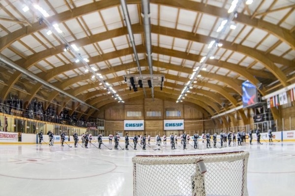 Первые игры хоккейного клуба "Рубин" начнутся с 9 января в Тюмени