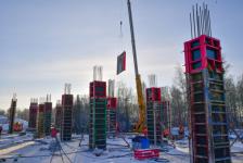 Для строительства школы на 1100 мест в поселке Московский подрядчик закупил бетонный завод