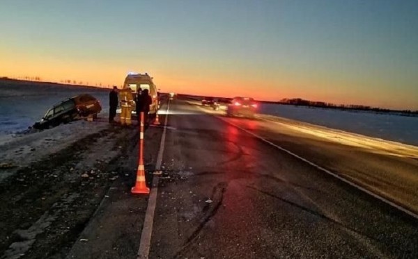 Ребенок и пожилой водитель пострадали в аварии под Заводоуковском