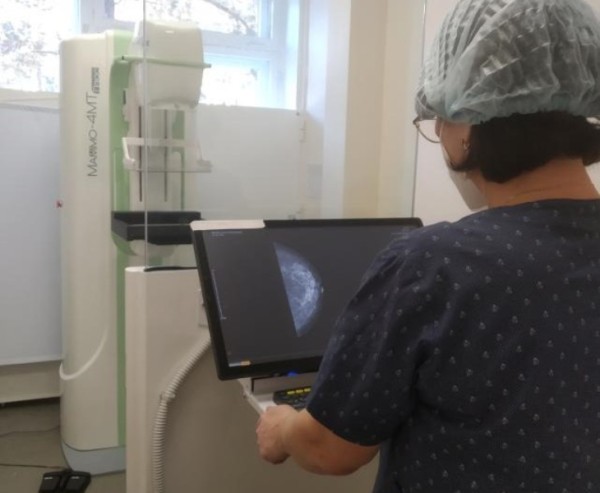 Два аппарат УЗИ и маммограф получила больница поселка Боровский