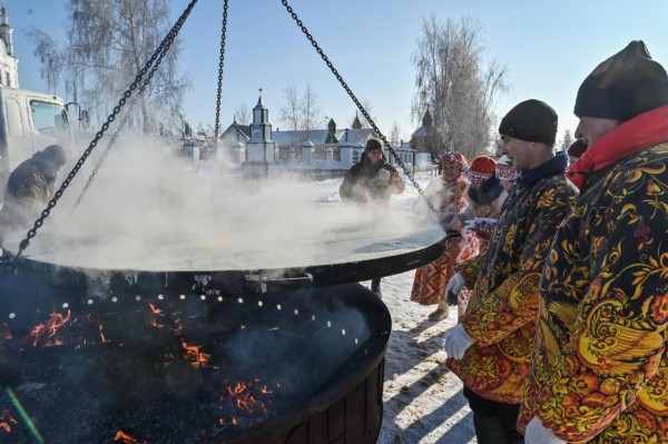 "Битва блинопеков" и перформансы: Масленицу широко отметят в Ялуторовске 26 февраля