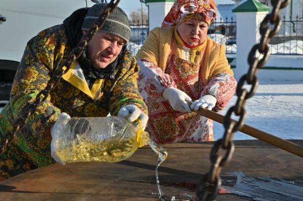 Гости Тюменской области попробуют блин-гигант и сравнят термальные источники в февральские праздники