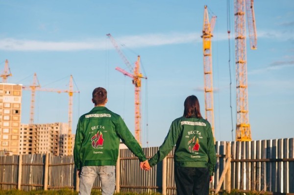 Александр Моор пожелал бойцам студенческих отрядов удачи и веры в себя