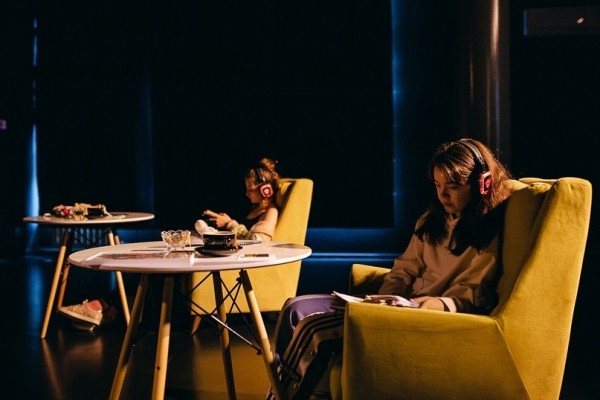 Спектакль "Аэлита. Инвентаризация" тюменского "Космоса" увидят зрители Калининграда