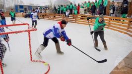  Команда ТВВИКУ завоевала кубок V турнира "Огненная шайба"